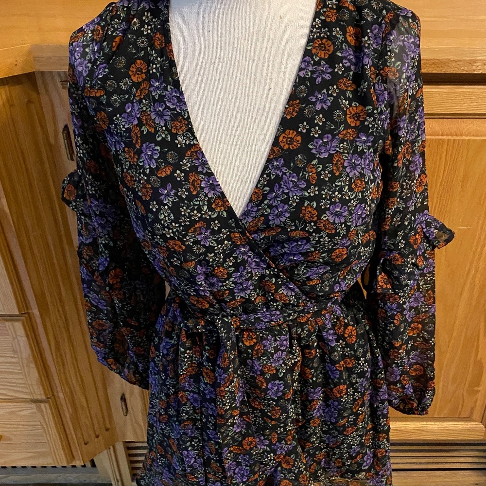 NWT Women's Influence Size 10 Floral Dress Long Sleeve Midi Dress With Belt